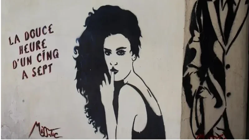 Miss Tic à la Butte‑aux‑Cailles : Décryptage des Pochoirs de la Reine du Street Art