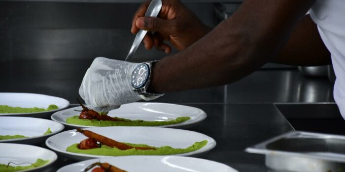 Cena Paris By Night - 20h30