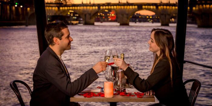 Dîner croisière de la Saint-Valentin